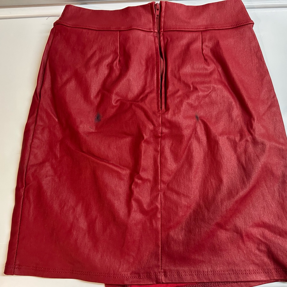 HOT RED SKIRT ❤️ - Picture 4 of 4